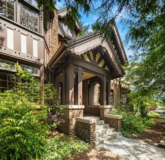 1918 N 41st St Seattle WA - Upgrade Realty18