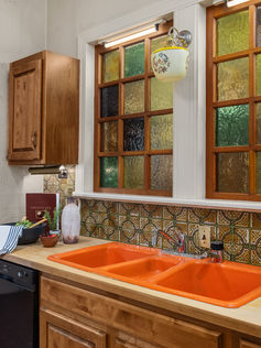 1918 N 41st St Seattle WA - Upgrade Realty45