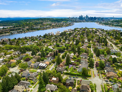 1918 N 41st St Seattle WA - Upgrade Realty59