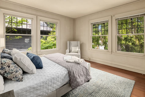 1918 N 41st St Seattle WA - Upgrade Realty8