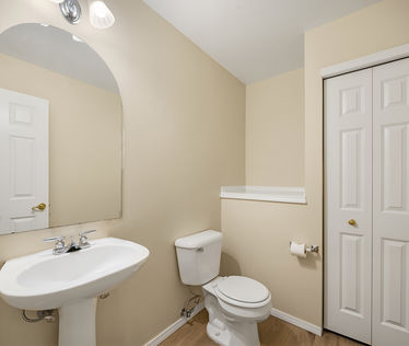 2201 192nd St SE M2 Bothell WA - Upgrade Realty1