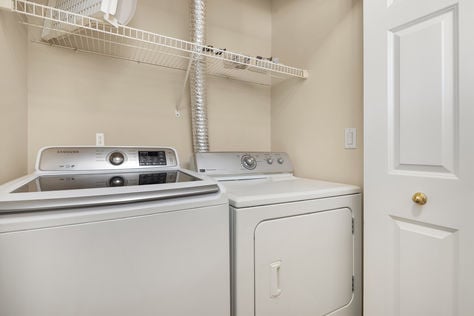 2201 192nd St SE M2 Bothell WA - Upgrade Realty21