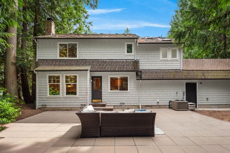 22410 NE 20th St Sammanish WA - Upgrade Realty104