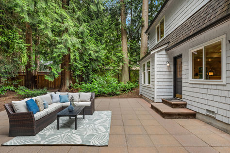 22410 NE 20th St Sammanish WA - Upgrade Realty112