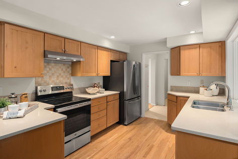 22410 NE 20th St Sammanish WA - Upgrade Realty121