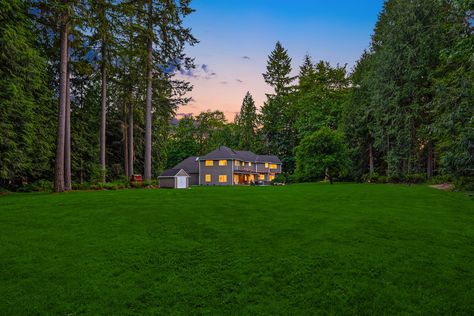 23401 82nd Ave SE Woodinville WA- Upgrade Realty100 copy