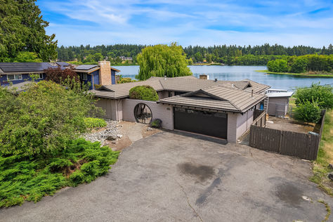 23731 74th Ave W Edmonds WA - Upgrade Realty200