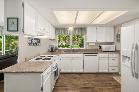 28707 181st Ave SE Kent WA - Upgrade Realty37