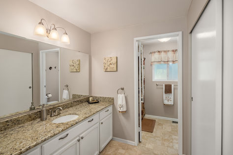 28707 181st Ave SE Kent WA - Upgrade Realty39