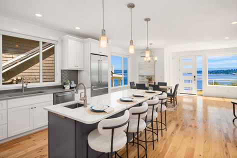 1117 Lake Washington Blvd S Seattle WA - Upgrade Realty10