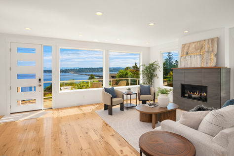 1117 Lake Washington Blvd S Seattle WA - Upgrade Realty13