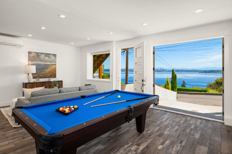 1117 Lake Washington Blvd S Seattle WA - Upgrade Realty8