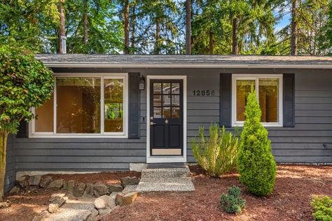 12856 NE 91st St Redmond WA - Upgrade Realty18