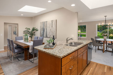 18224 NE 24th St REdmond WA - Upgrade Realty21