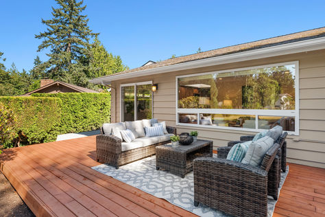 18224 NE 24th St REdmond WA - Upgrade Realty9