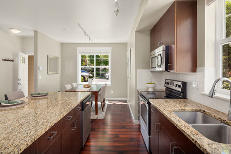 7525 129th Pl SE E107 Newcastle WA - Upgrade Realty12