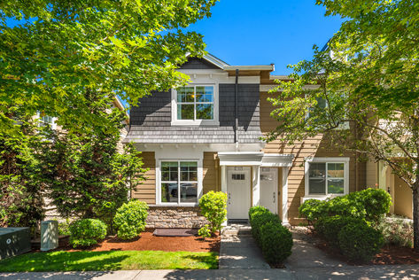 7525 129th Pl SE E107 Newcastle WA - Upgrade Realty2