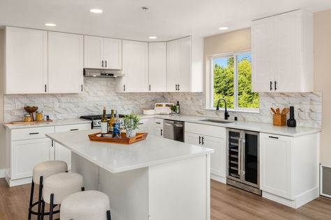 7529 34th Pl NE Marysville WA - Upgrade Realty7