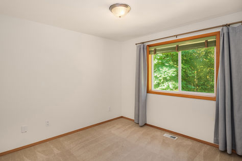 8124 211th Ave SE Snohomish WA - Upgrade Realty1