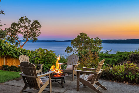 10647 Marine View Dr SW Seattle WA - Upgrade Realty40