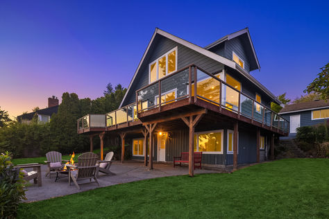 10647 Marine View Dr SW Seattle WA - Upgrade Realty43