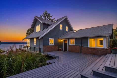 10647 Marine View Dr SW Seattle WA - Upgrade Realty44