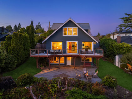 10647 Marine View Dr SW Seattle WA - Upgrade Realty54