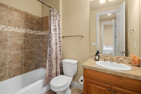 15335 NE 106th Ct Redmond WA - Upgrade Realty40