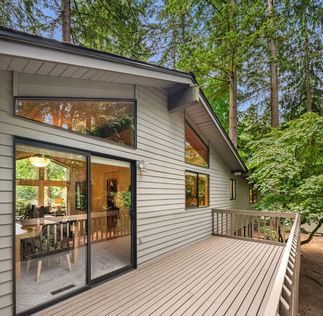 15708 NE 164th St Woodinville WA - Upgrade Realty4