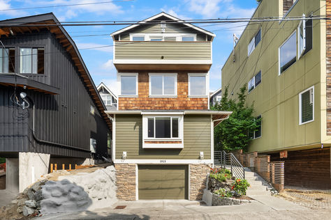 1915 9th Ave W Seattle WA 1