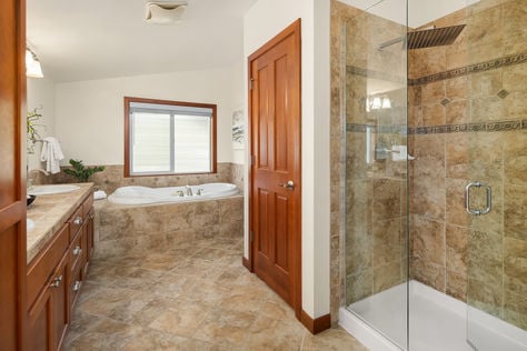 1915 9th Ave W Seattle WA 10