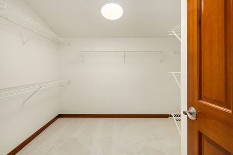 1915 9th Ave W Seattle WA 11