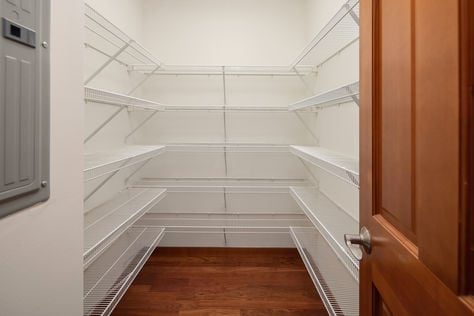 1915 9th Ave W Seattle WA 17