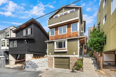 1915 9th Ave W Seattle WA 2