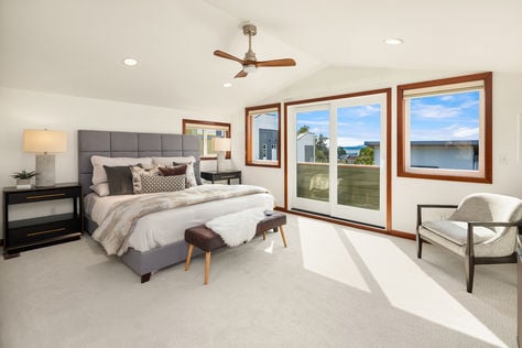 1915 9th Ave W Seattle WA 6