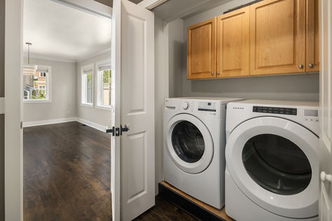 2808 Kennewick Pl NE Renton WA - Upgrade Realty24