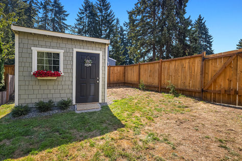2808 Kennewick Pl NE Renton WA - Upgrade Realty38