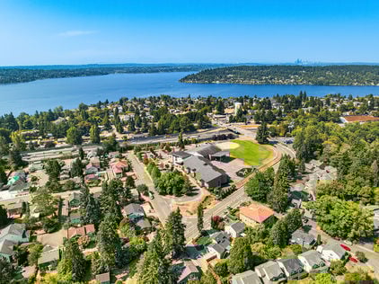 2808 Kennewick Pl NE Renton WA - Upgrade Realty49
