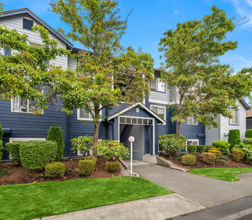10825 SE 200th St F103 Kent WA 17