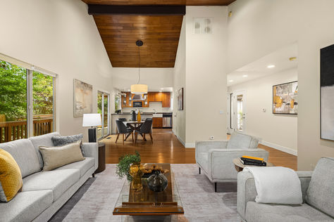 4841 38th Ave SW Seattle WA 12