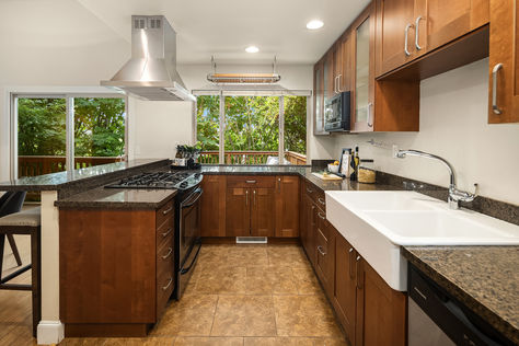 4841 38th Ave SW Seattle WA 18