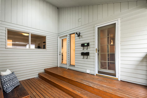 4841 38th Ave SW Seattle WA 27