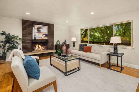 4841 38th Ave SW Seattle WA 35