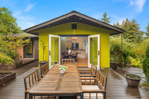 711 S Trenton St Seattle, WA 98108 - Upgrade Realty25