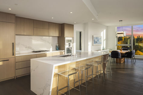 188 Bellevue Way NE #707 Bellevue, WA - Upgrade Realty10