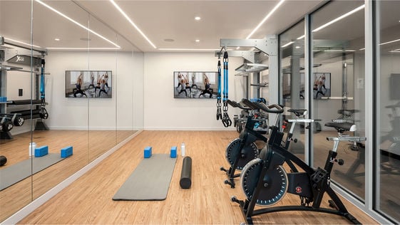 188 Bellevue Way NE #707 Bellevue, WA - Upgrade Realty110