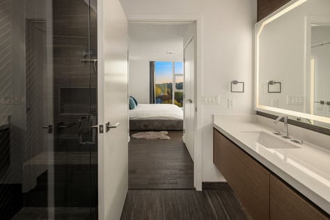 188 Bellevue Way NE #707 Bellevue, WA - Upgrade Realty18