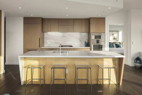 188 Bellevue Way NE #707 Bellevue, WA - Upgrade Realty2