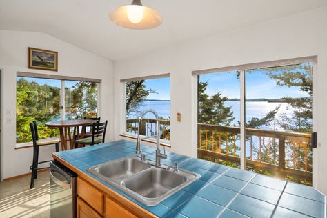 7782 Cypress Way Anacortes WA - Upgrade Realty19