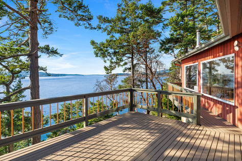 7782 Cypress Way Anacortes WA - Upgrade Realty24